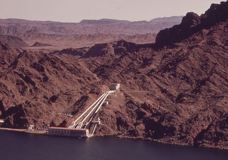 洛杉矶是如何发展起来的,超级大都市洛杉矶