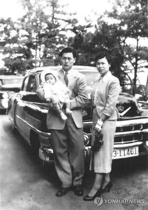 韩国财阀名人故事,韩国财阀的生活过得有多曲折