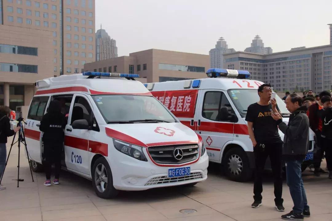 你见过凌晨四点的太阳吗,你见过凌晨四点的酒吧吗