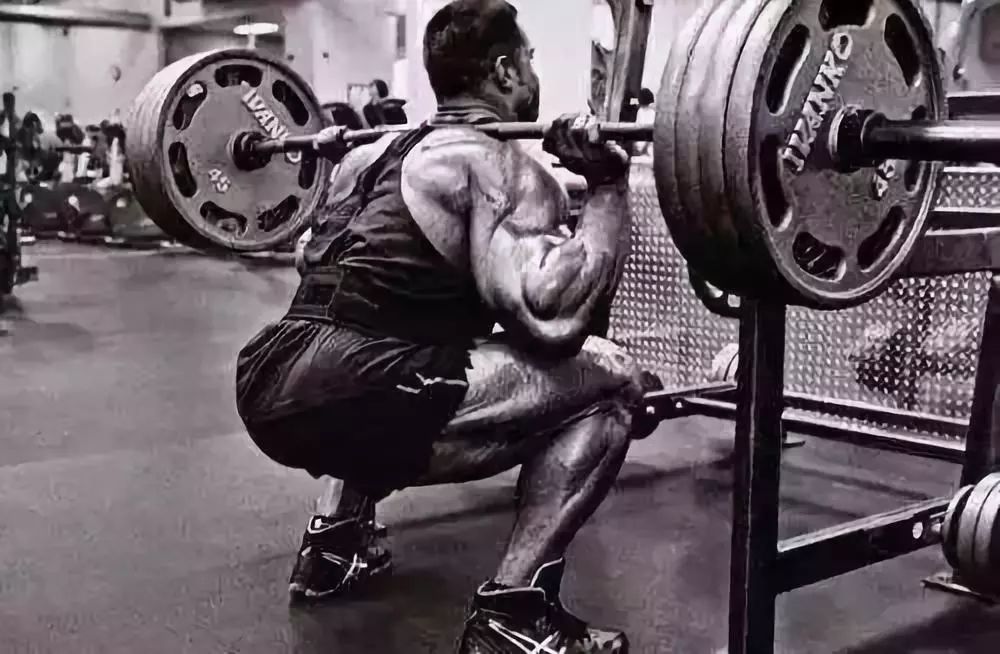 黑科技改善小平胸你不知道的,最强胸部增肌训练计划