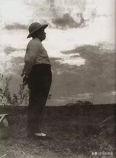 传奇名将*世友许**不仅带出三支虎狼之师:27军、31军、41军,还是名不虚传的“攻坚大师”