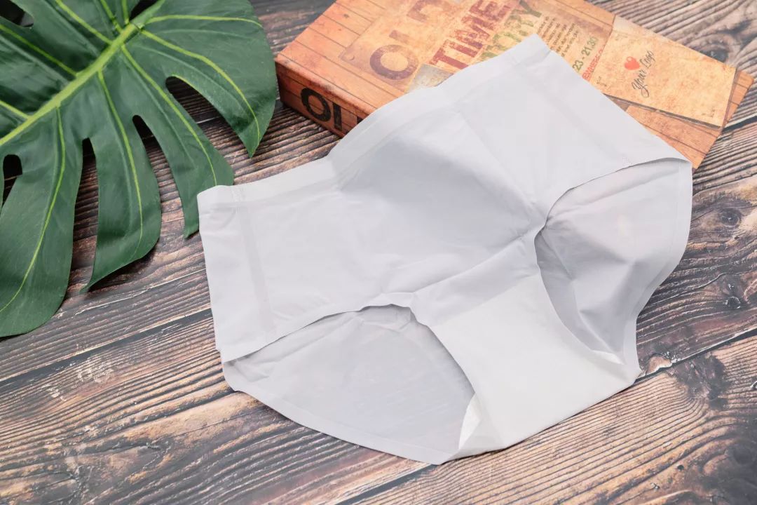 比杜蕾斯还薄,比杜蕾斯更薄的是什么品牌