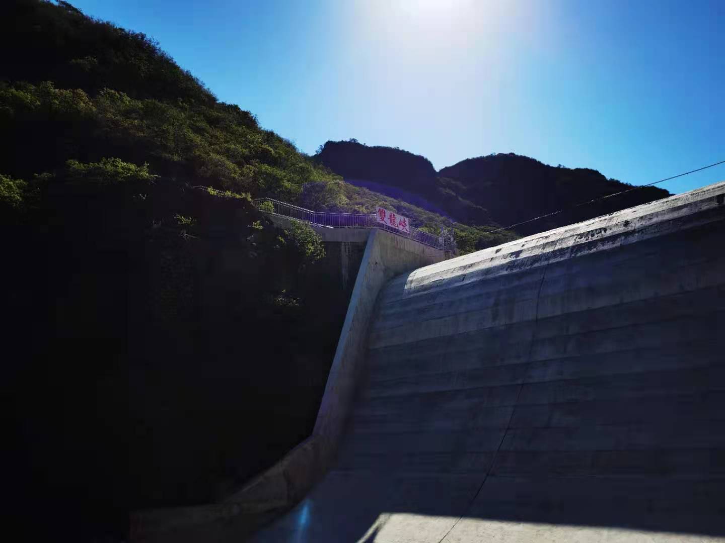 打卡北京双龙峡风景区,十里溪流百潭瀑布,北方小九寨名不虚传