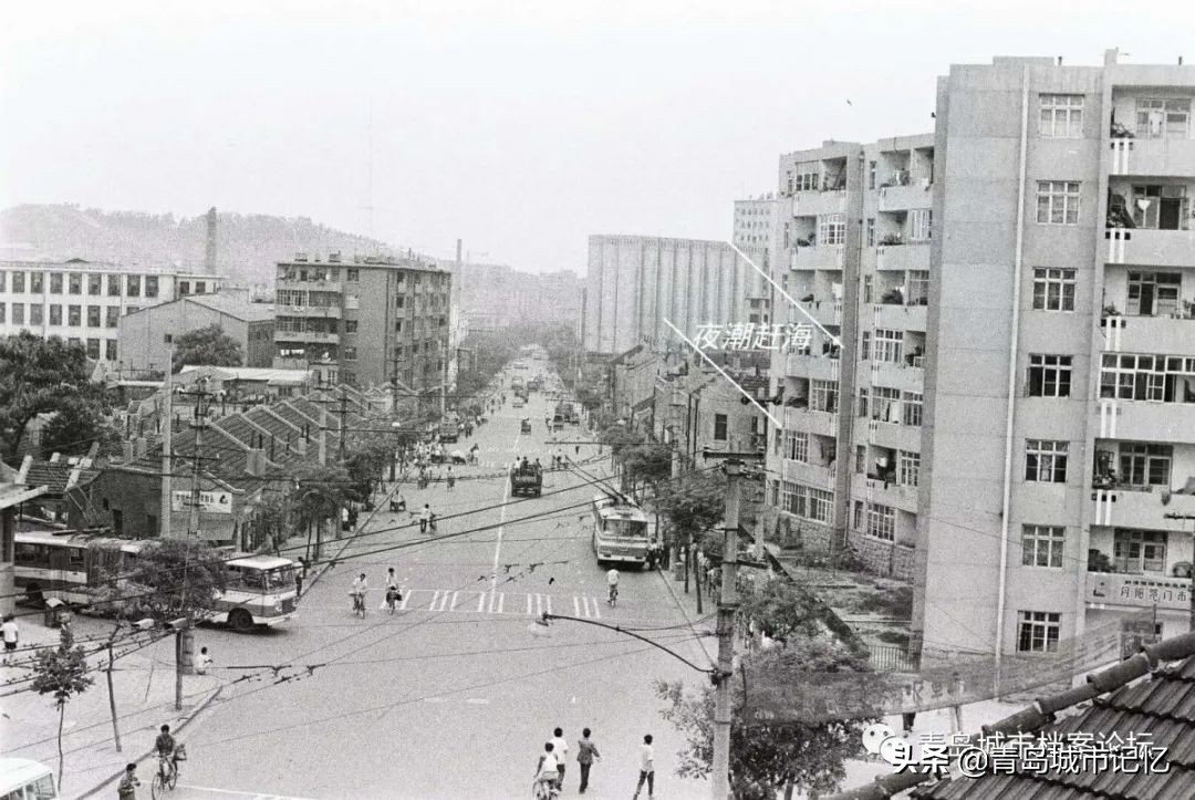 东镇悠悠小铺服装店,零食小铺东镇