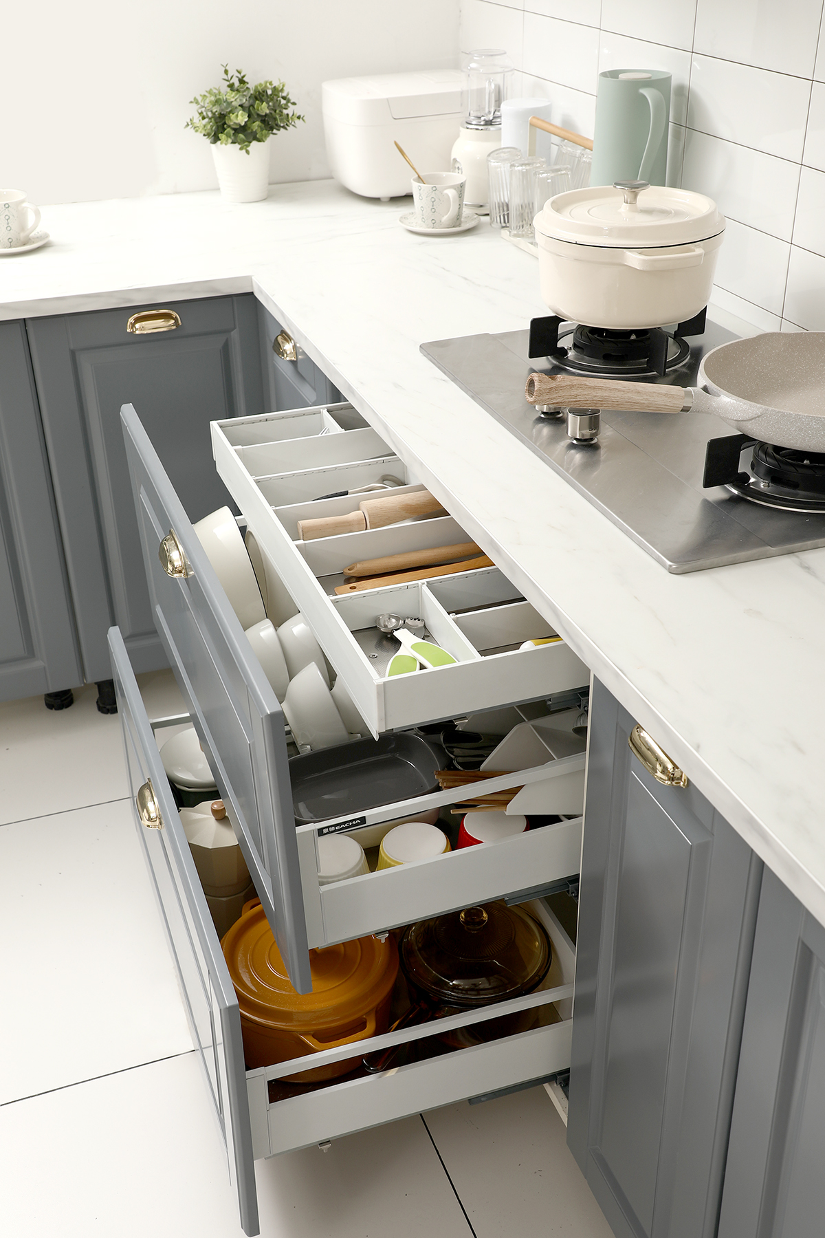 小厨房收纳橱柜,厨房收纳好物推荐拉篮