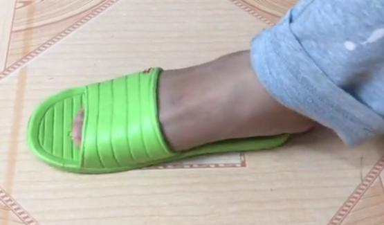 碎发比较多还毛躁怎么弄,小碎发怎么办教你一招