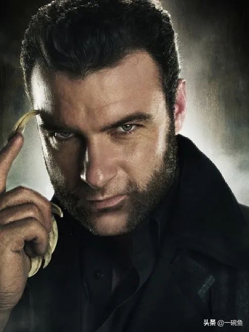 一个十几岁男孩的逆天颜值,中国12岁的逆天颜值