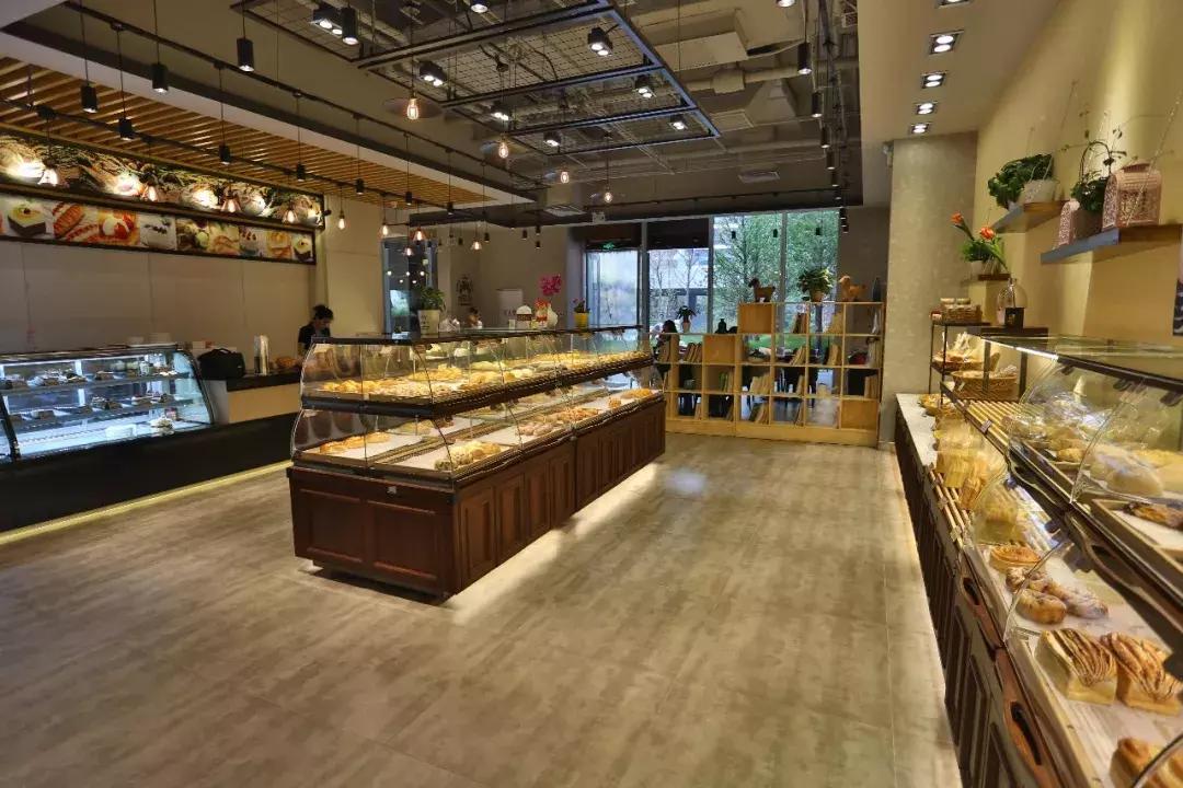 在百度工作年纪大了会失业吗,在百度工作经常出差好吗