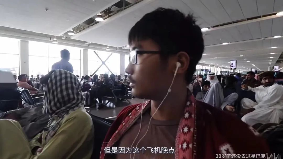 辞职后，我跑去印度恒河洗了个澡