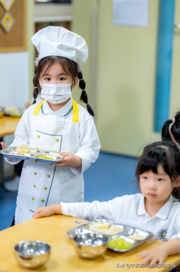 这所“相貌平平”的幼儿园，为什么宁波家长排着队想把孩子送进去