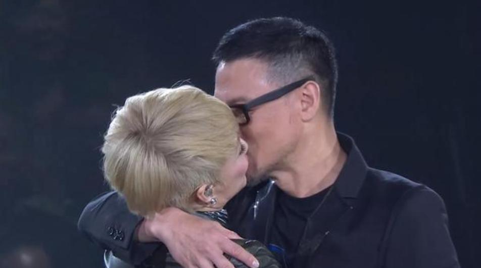 棣欐腐鍏富鐨勬矇娴,棣欐腐鍏富鍜屾鑹宠姵