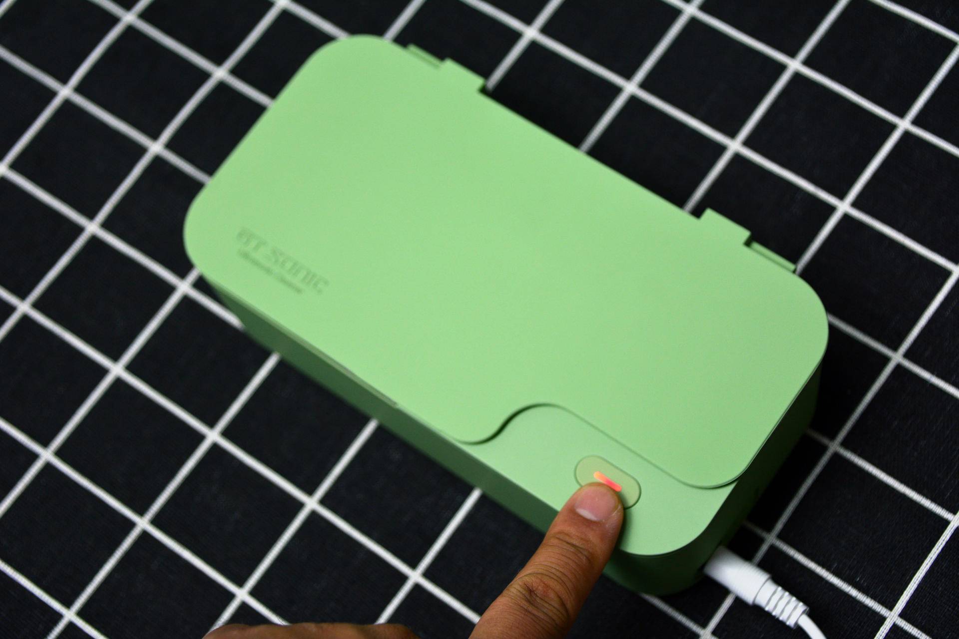 防雾眼镜镜片怎么清洗,眼镜清洗器超声波镜片洗得干净吗