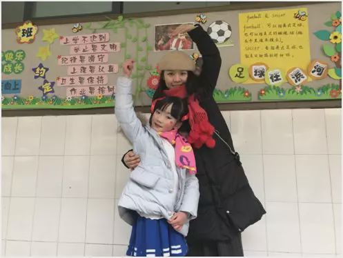 他们是榜样的力量，让滨河向高品质发展迈进。请致敬，滨河先锋