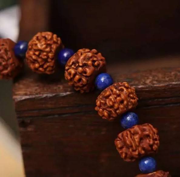 金刚菩提断齿对身体有影响吗,盘玩金刚相互碰撞会不会断齿