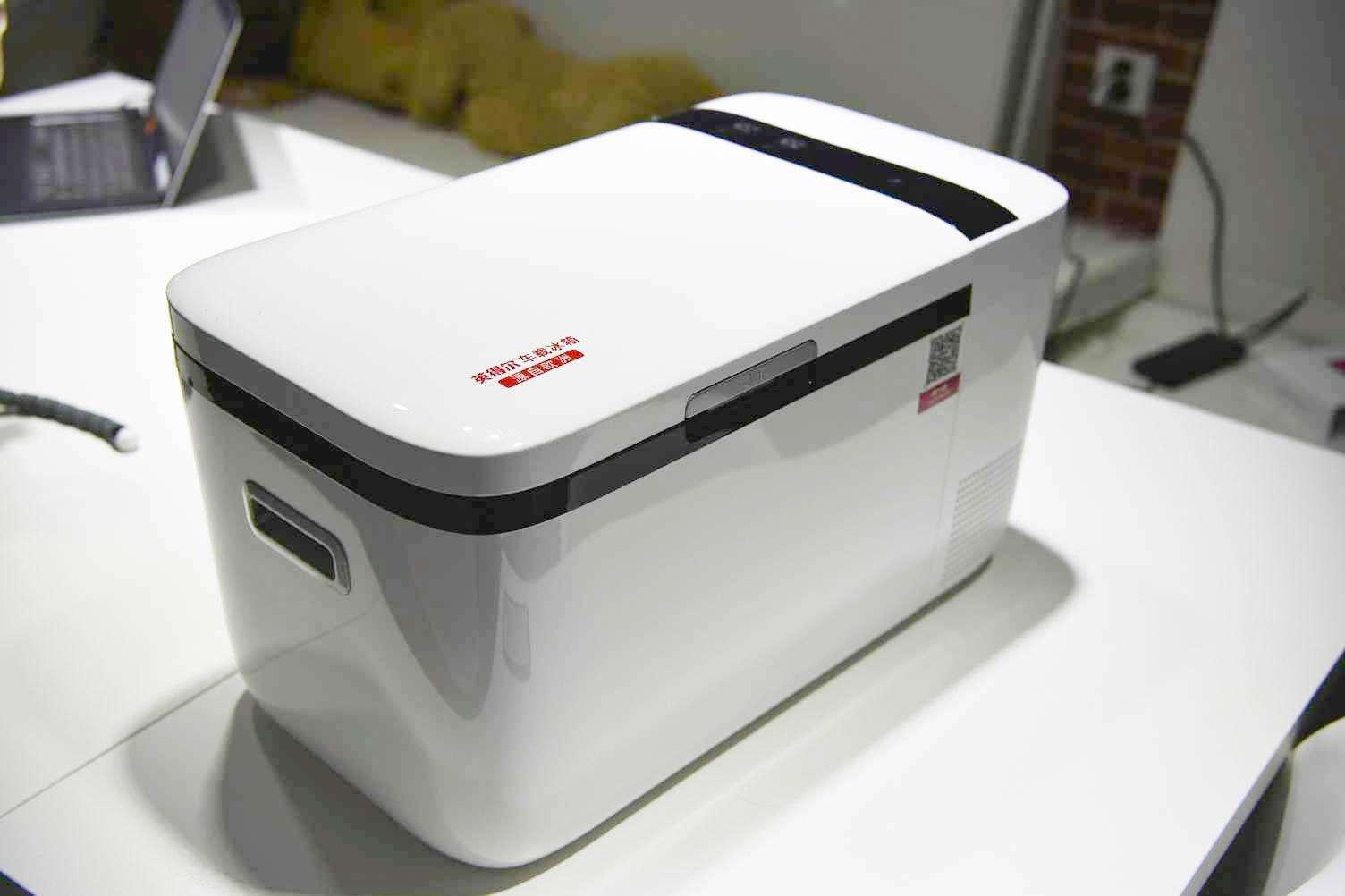 车载冰箱与小冰箱,车载家用小冰箱冷藏一般多少度