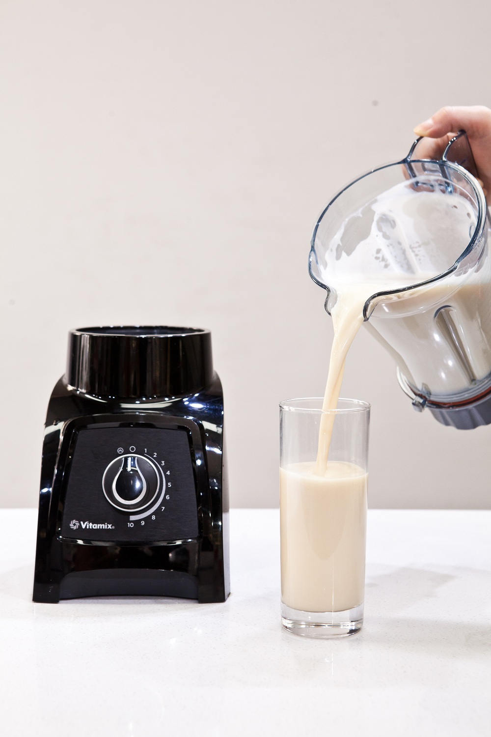 破壁机和空气炸锅值得买吗,破壁机值不值得买知乎