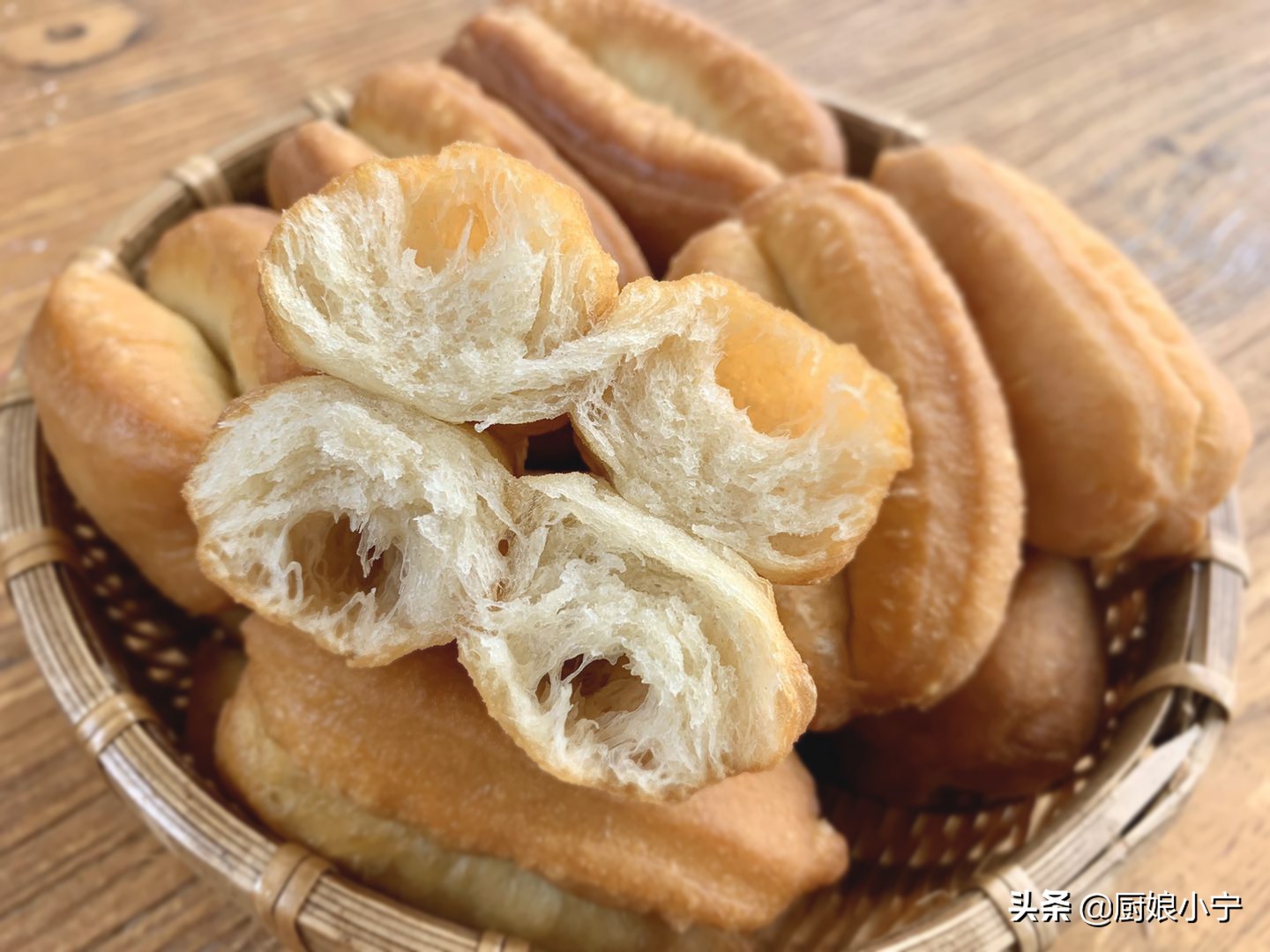 油条正宗做法和配方不加蛋,油条不要小苏打粉家常做法