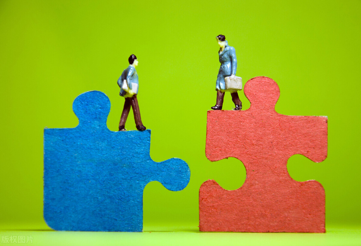 转型未成却负债95％，国美的钱都花哪了？黄光裕还能重回巅峰吗？