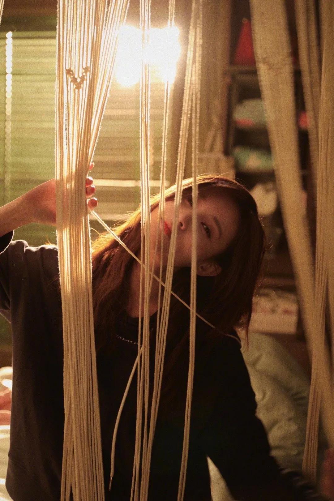 李一桐短发造型甜美可爱,李一桐甜美版直来直往