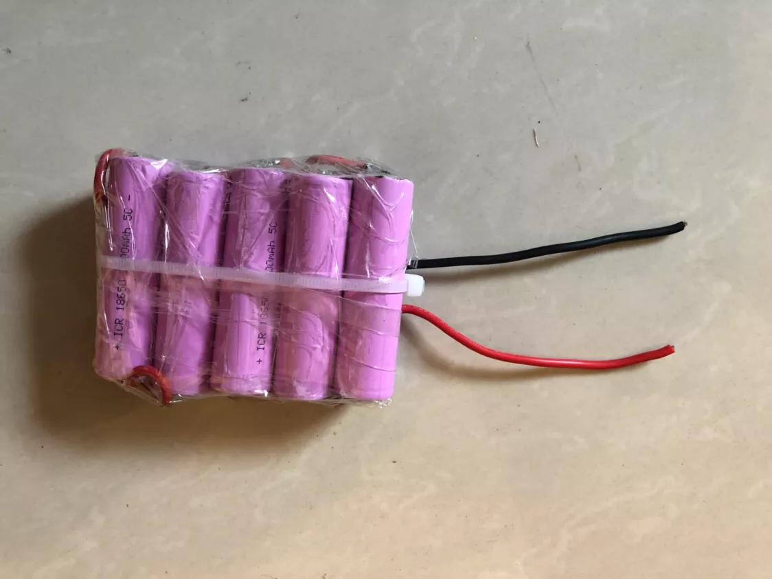 怎样更换吸尘器电池,莱克吸尘器怎么更换电池