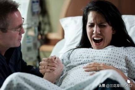 难产孕妇死亡真实原因,孕妇难产跳楼事件