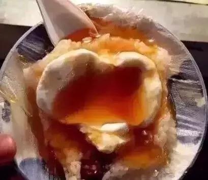 *疆新**也有很多“奇葩”的食物,有的看到反胃,有的念念不忘