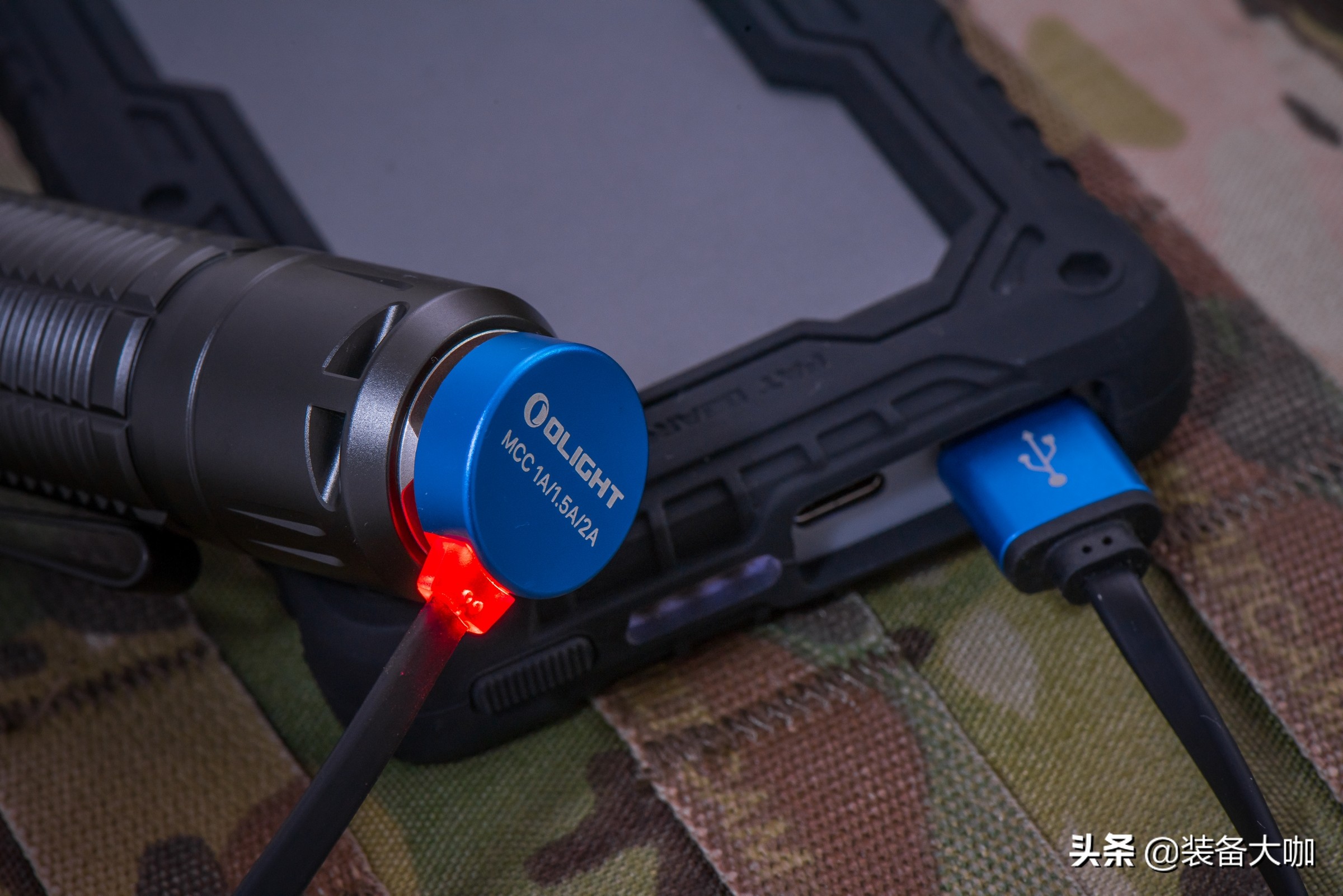 照明多面手——OLIGHTM2RPRO武士手电评测