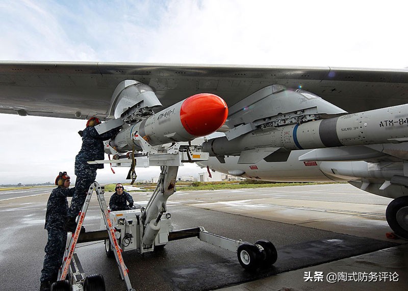 印军再犯吝啬脾气:每枚美国轻型鱼雷400万美元,只买了16枚