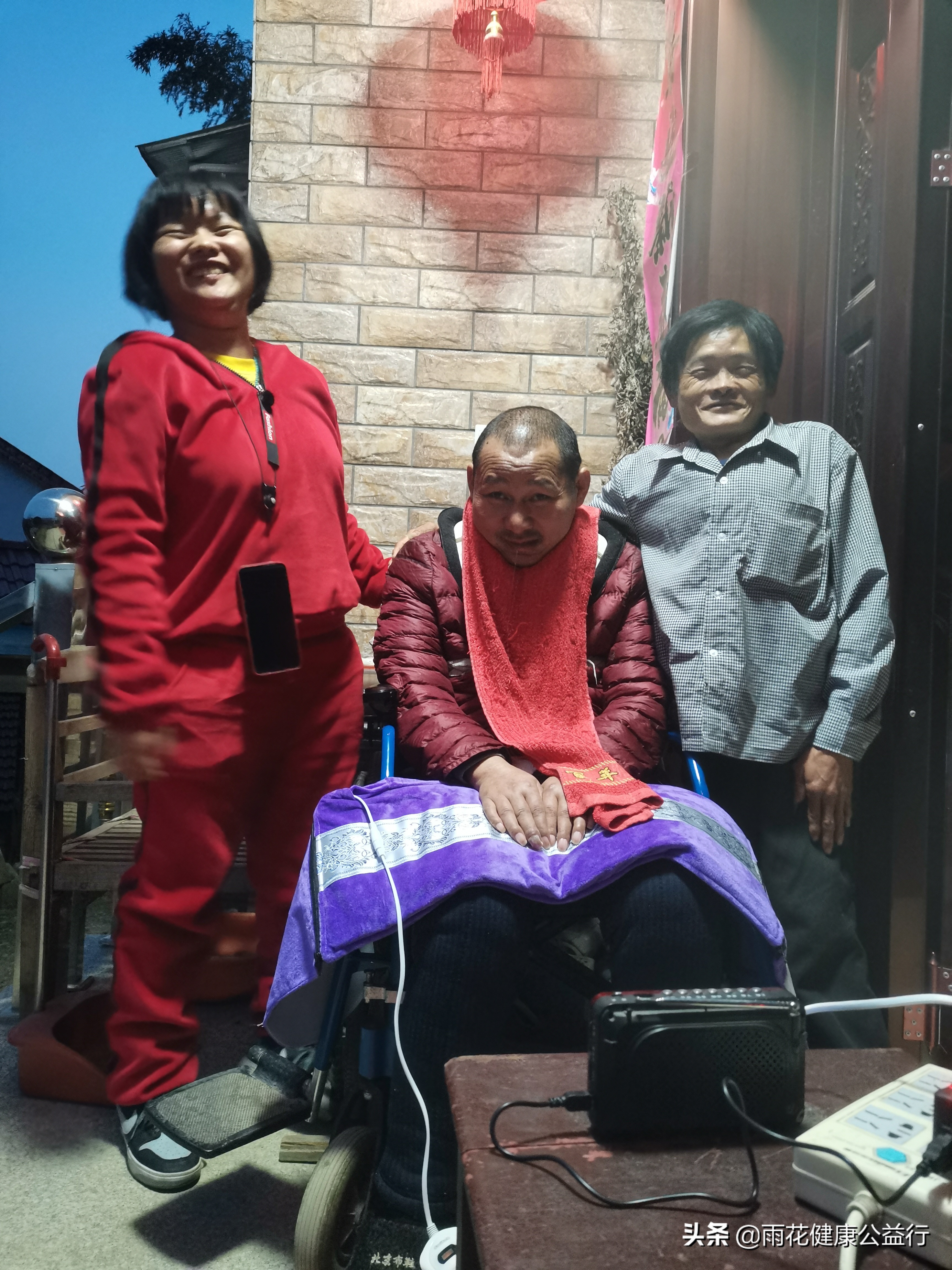 苔花如米小也学牡丹开——广德张静的励志故事