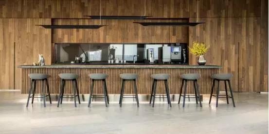 「首发」深圳湾第一高楼!400米“春笋”曝光,这办公室颜值……