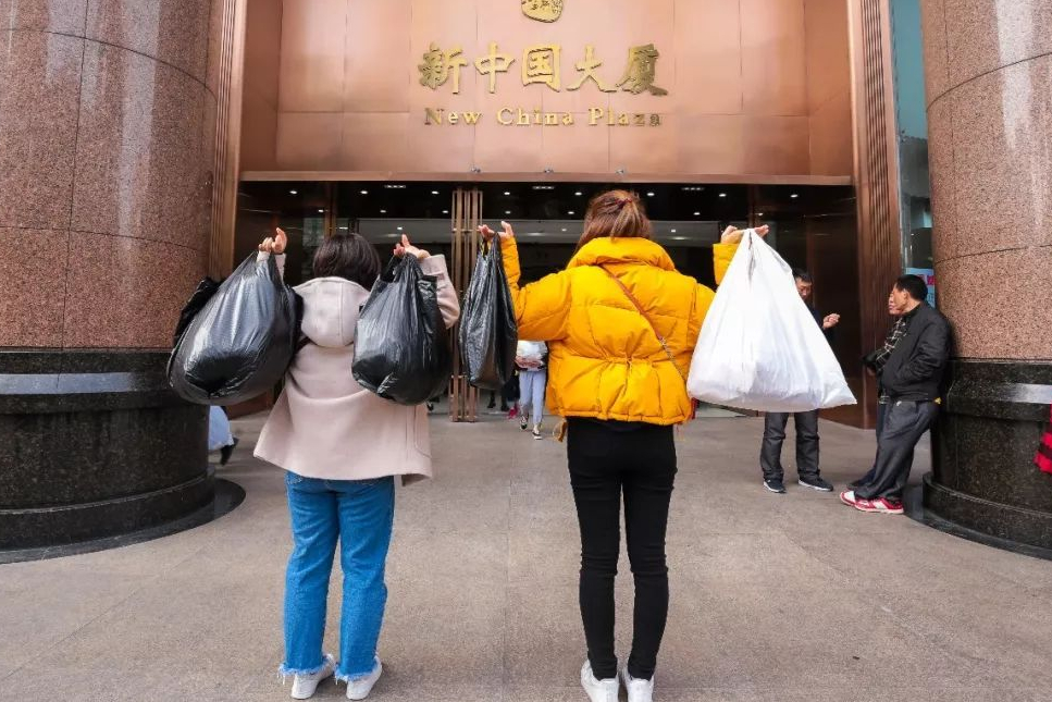 广州十三行哪里衣服质量好,广州十三行零售买衣服攻略