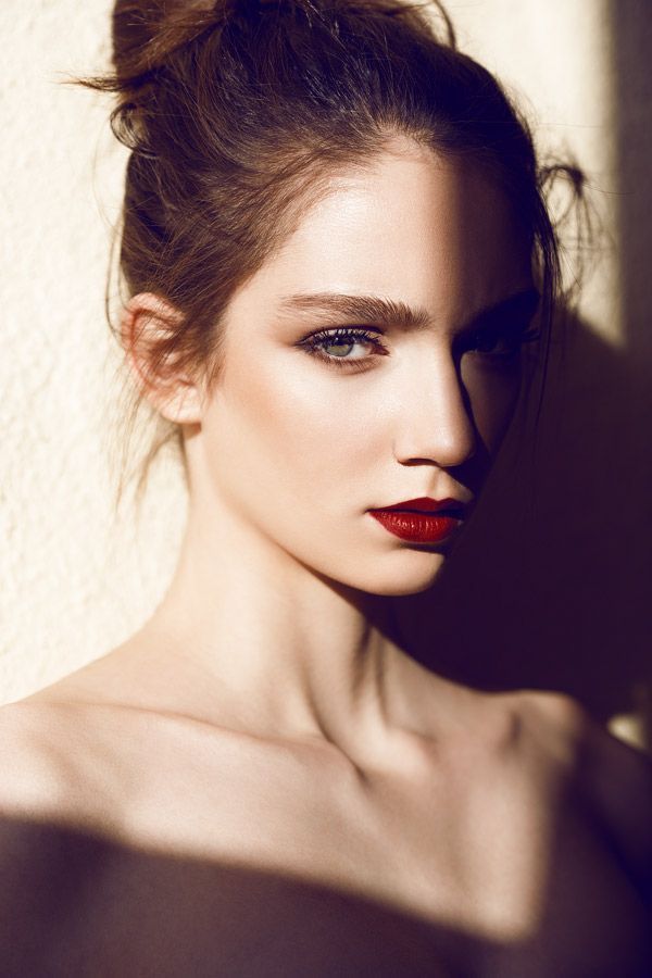 别再浪费钱买护肤品,别再浪费时间了好好赚钱