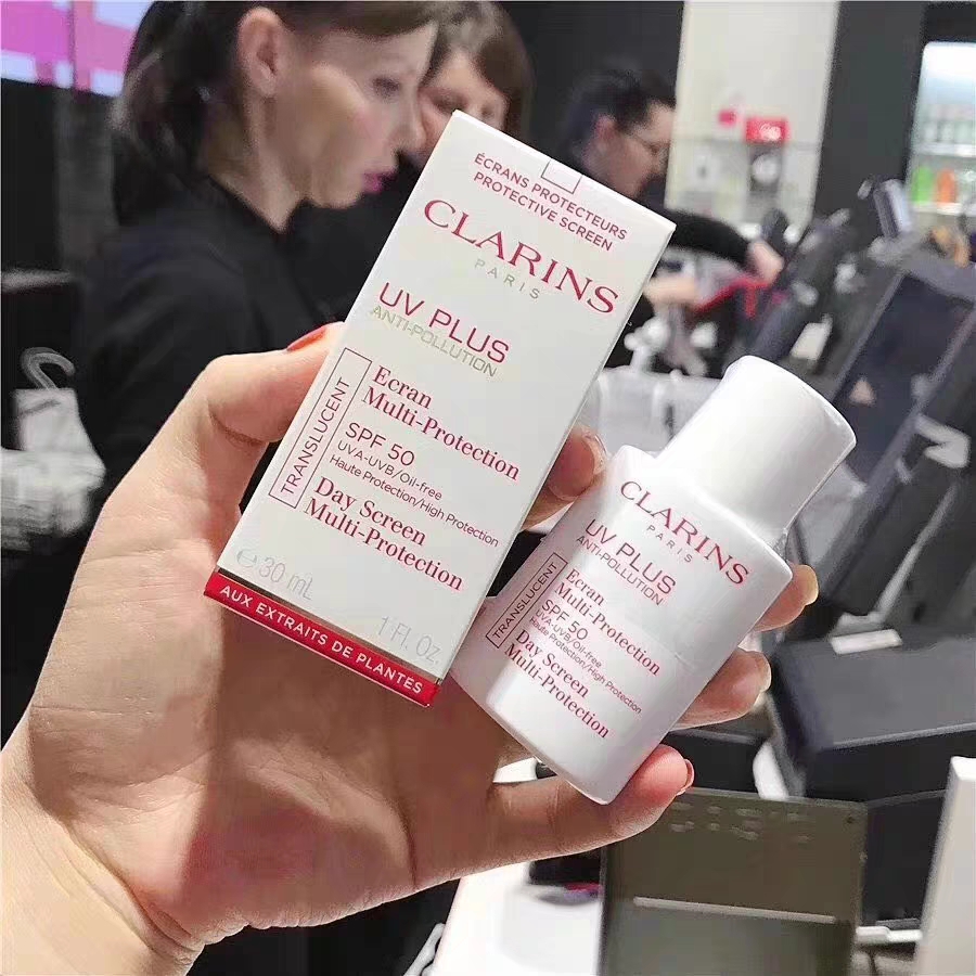 有哪些好用又不显白的防晒,平价的防晒不仅不会晒黑还会美白