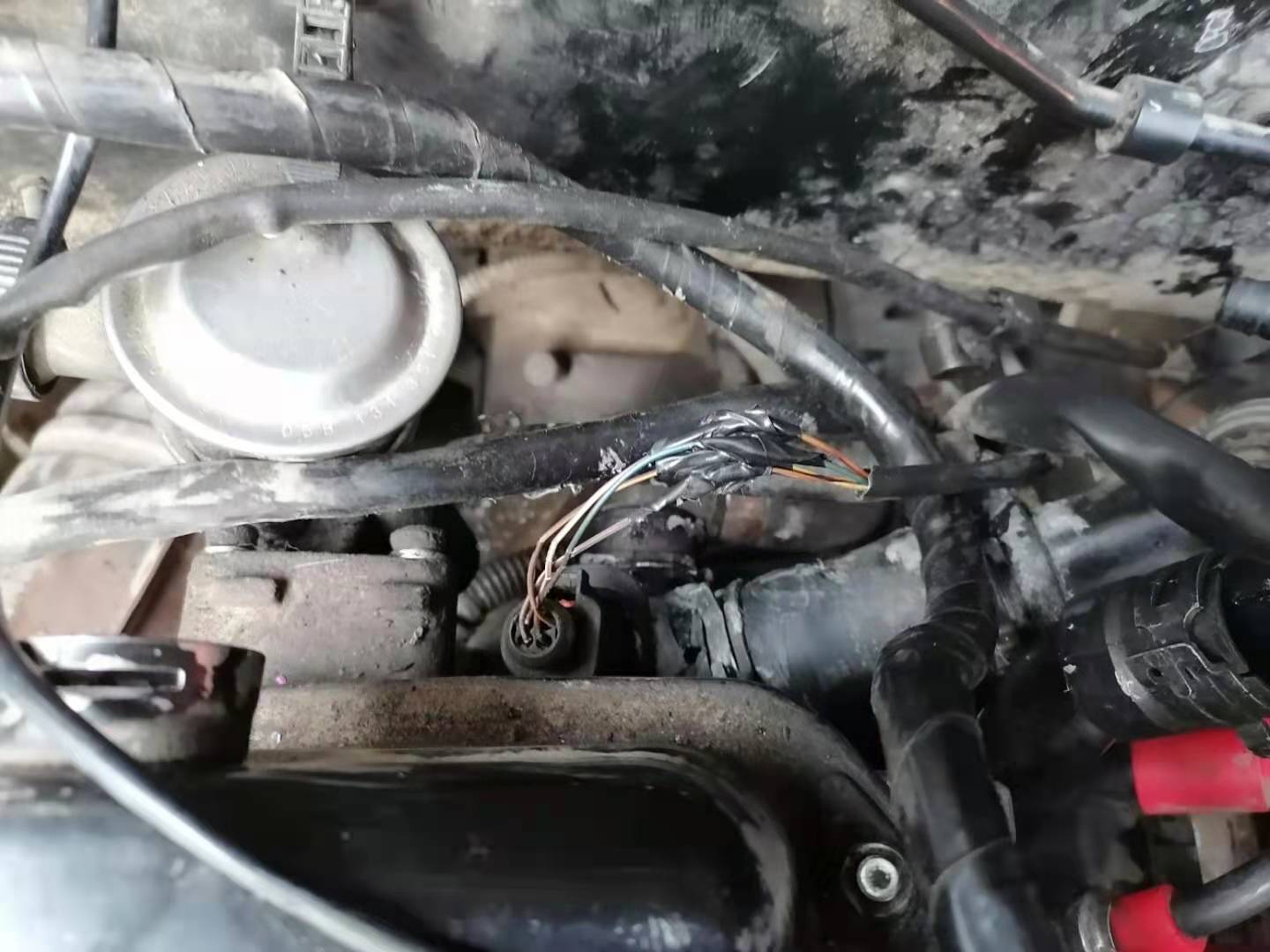 帕萨特冷车启动延迟3秒以上,老帕萨特车辆热车启动困难