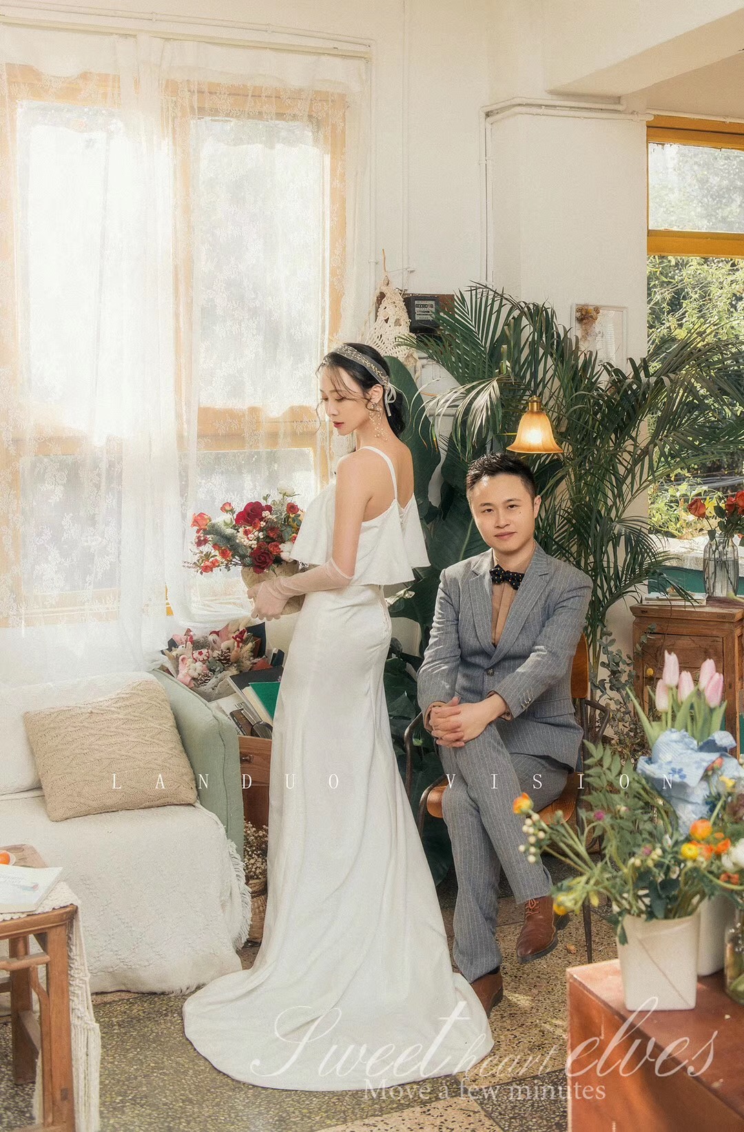 拍婚纱照一般几套衣服最好,在外景拍婚纱照选择什么颜色婚纱