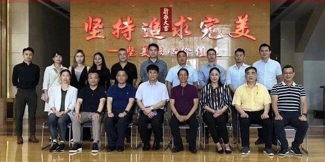 铝材猛涨门窗企业如何突围,铝门窗企业转型政策