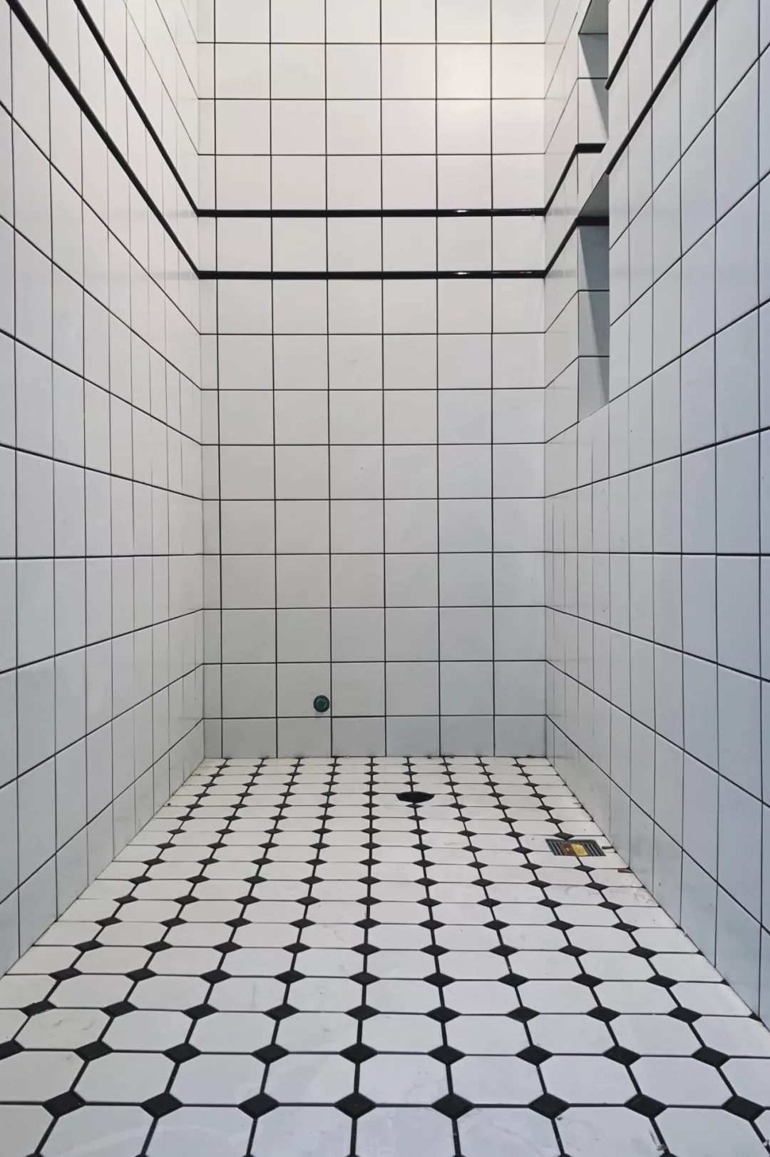 买老破小上海学区房,上海最老旧学区房