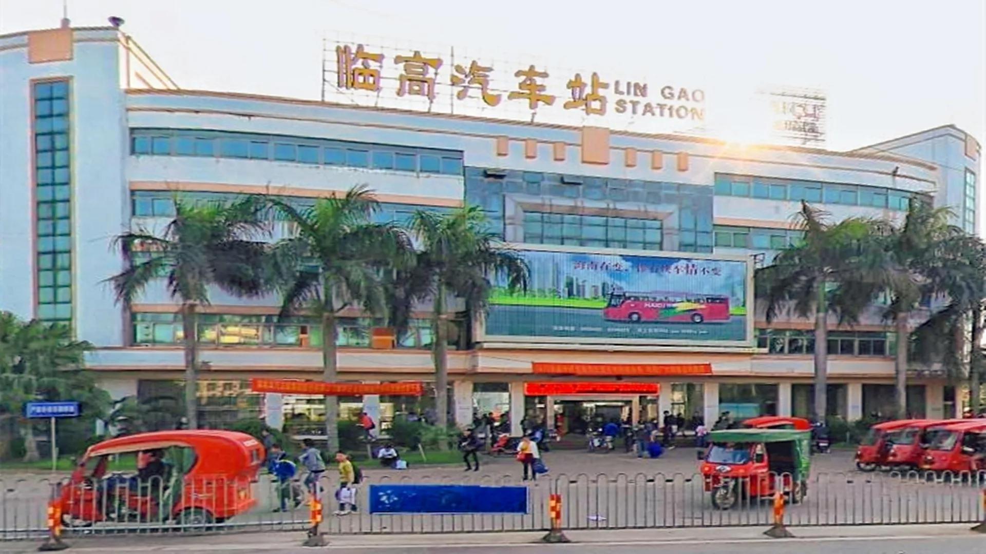 海南岛18个市县中,承担人货流通的25个重要汽车站,你都去过吗?