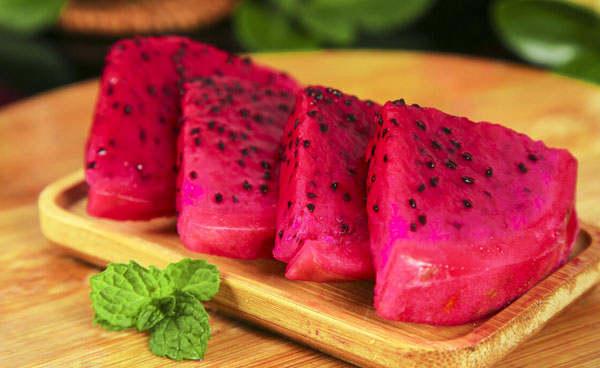 火龙果红心和白心的有什么区别吗,火龙果红心和白心区别怎么挑