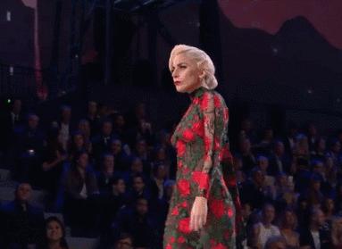 如果当初她听了前男友的话，我们可能就见不到这位巨星了