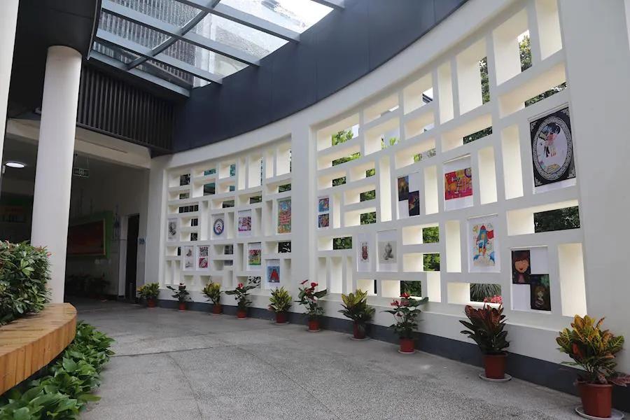 绍兴鲁迅小学会搬去镜湖吗,绍兴市鲁迅小学