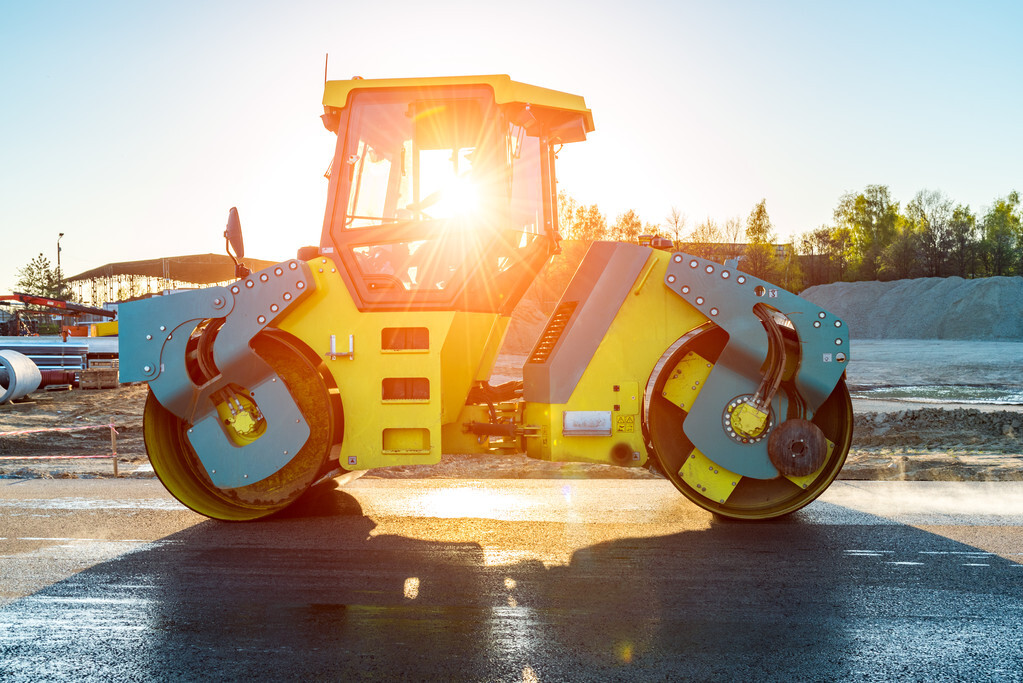 机油压力警告灯亮的原因,发动机机油压力低警告灯亮