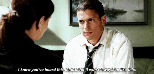 又一顶流明星人设崩了！我们常说的翻车、吃瓜、塌房英文表达是？