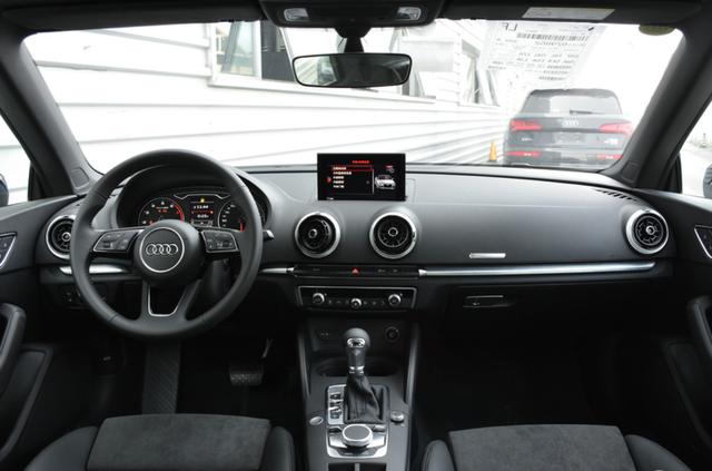 升级配置标配2.0t奥迪a3敞篷版,a3奥迪2021敞篷版