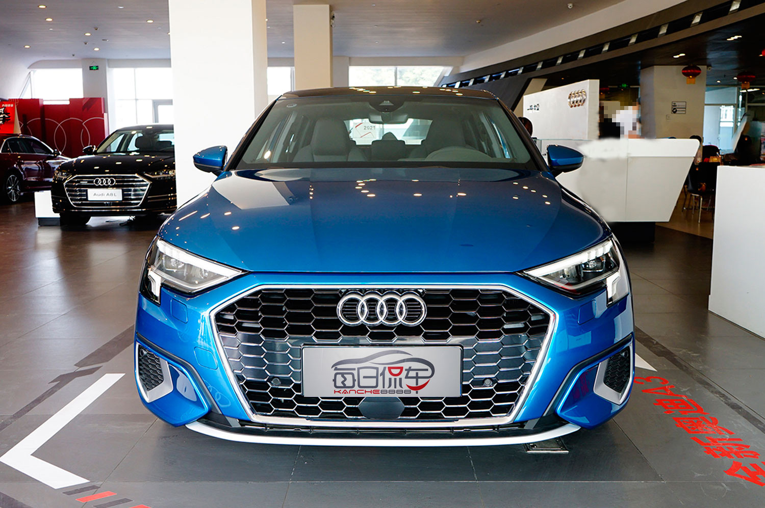 双屏座舱显科技神仙组合内饰更带感全新奥迪A3两厢实拍导购