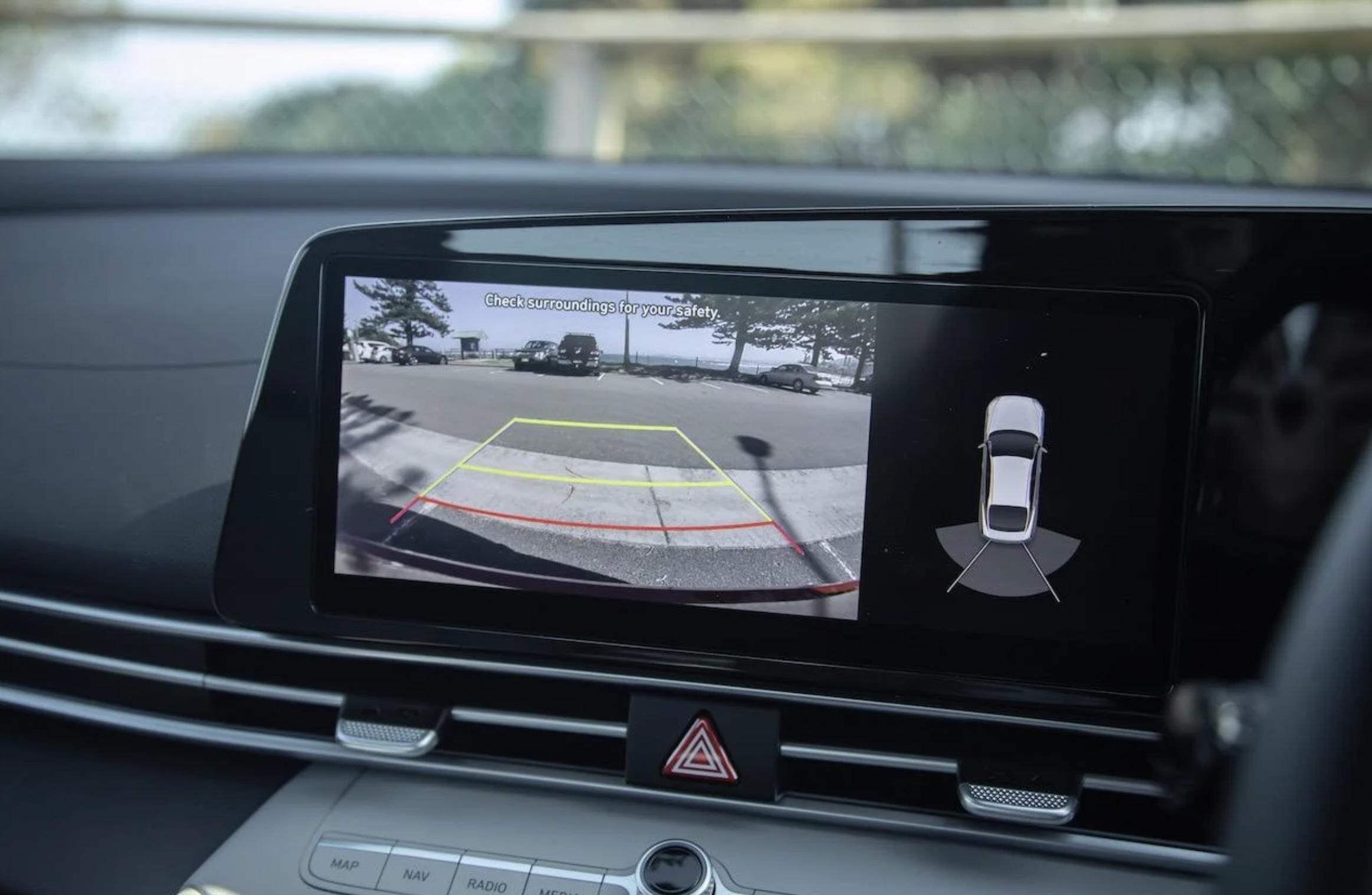 第一视角试驾伊兰特1.5,新款伊兰特10万公里测评