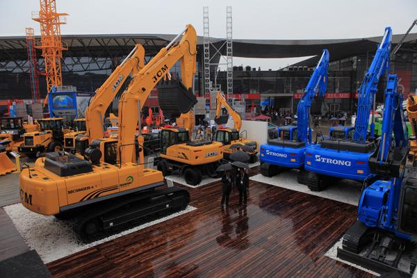 杩涘嚮鐨勫法浜哄弽鎴樿触,灞变笢閲嶅伐閲嶇粍涓浗閲嶆苯