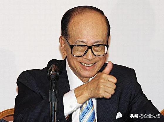 李嘉诚到底有多少钱？王健林285家万达广场不如他一栋大楼赚的多