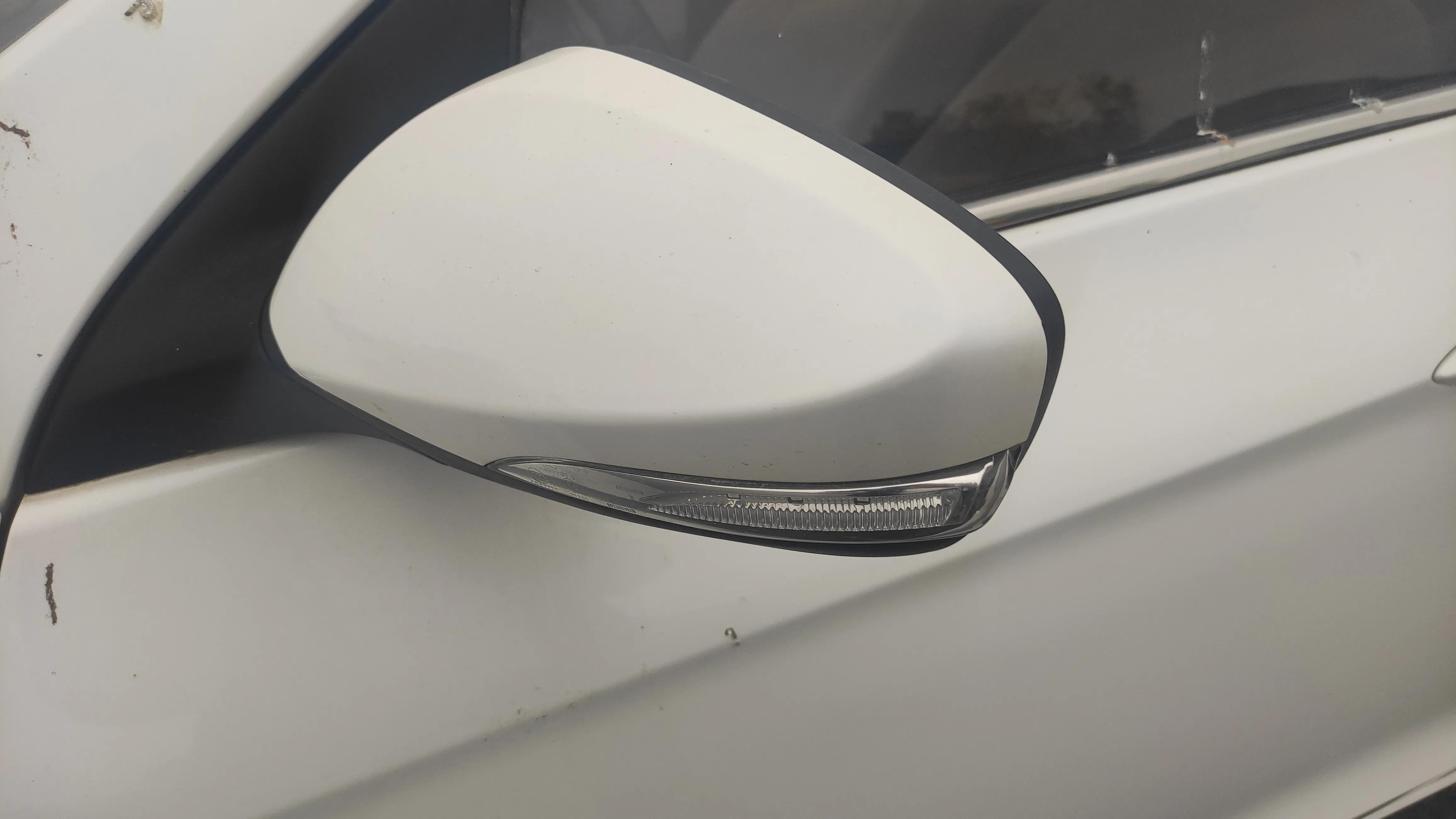 逸动豪华手动版,逸动手动豪华版白色