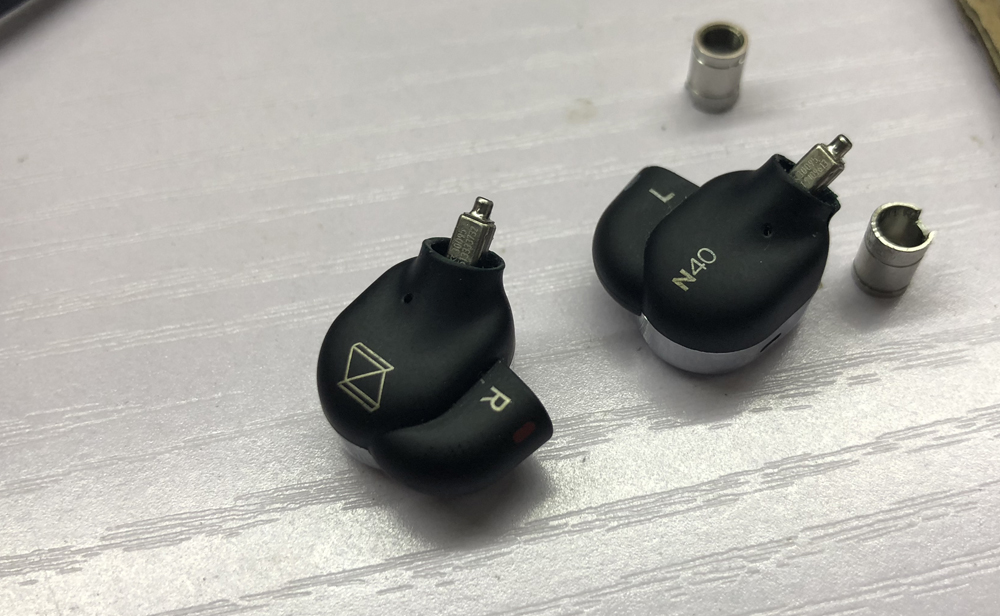 耳机扬声器线断了怎么接,耳机音频线插头断了怎么接